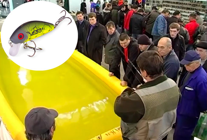 Воблер GOLAVL PRO часть 1 демонстрация работы в бассейне