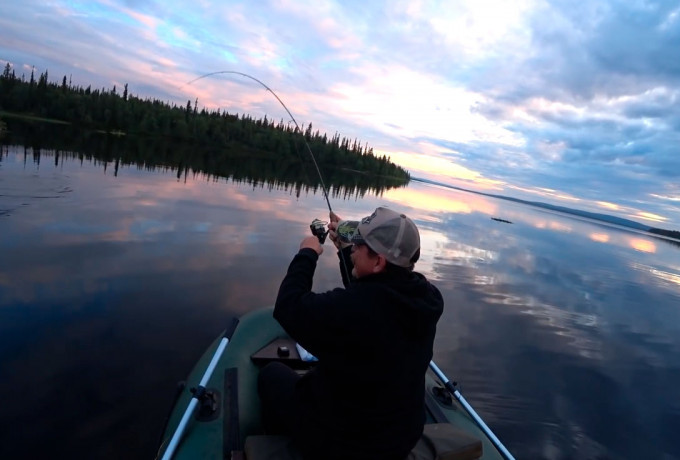 Видео зарисовки на тему... воблер Plotva Twin