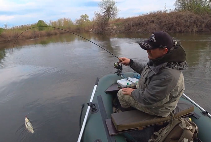 Волшебная коробочка воблеров на голавля